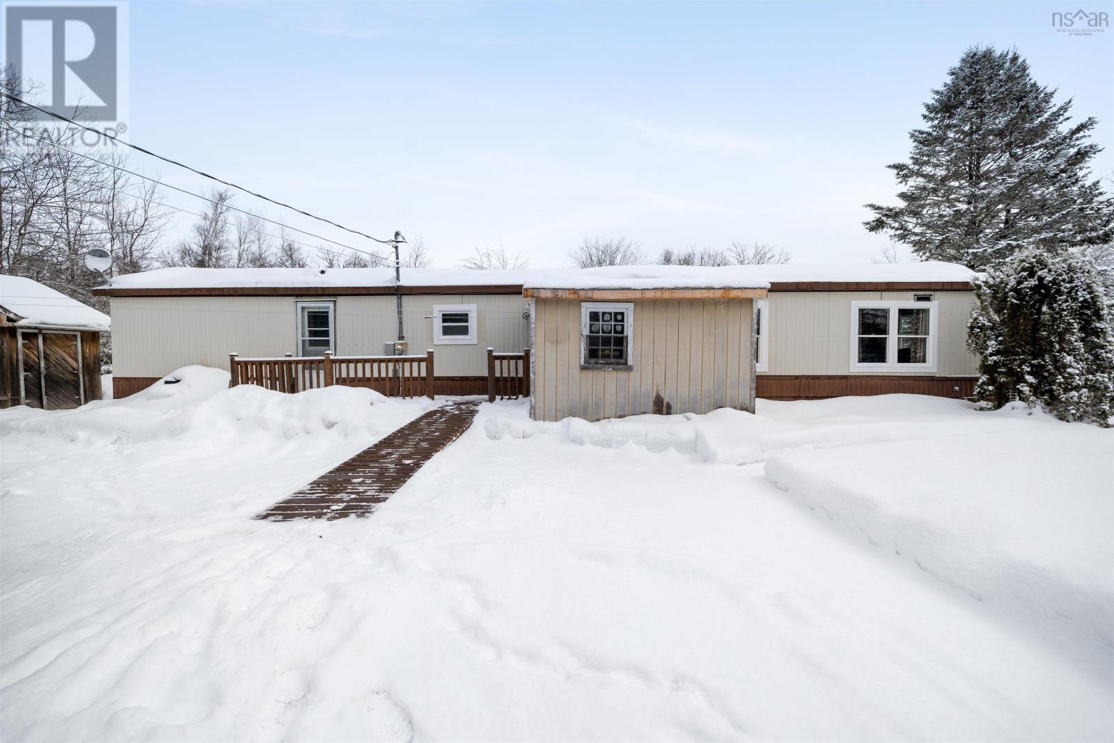 526 Old Halifax Road - 2