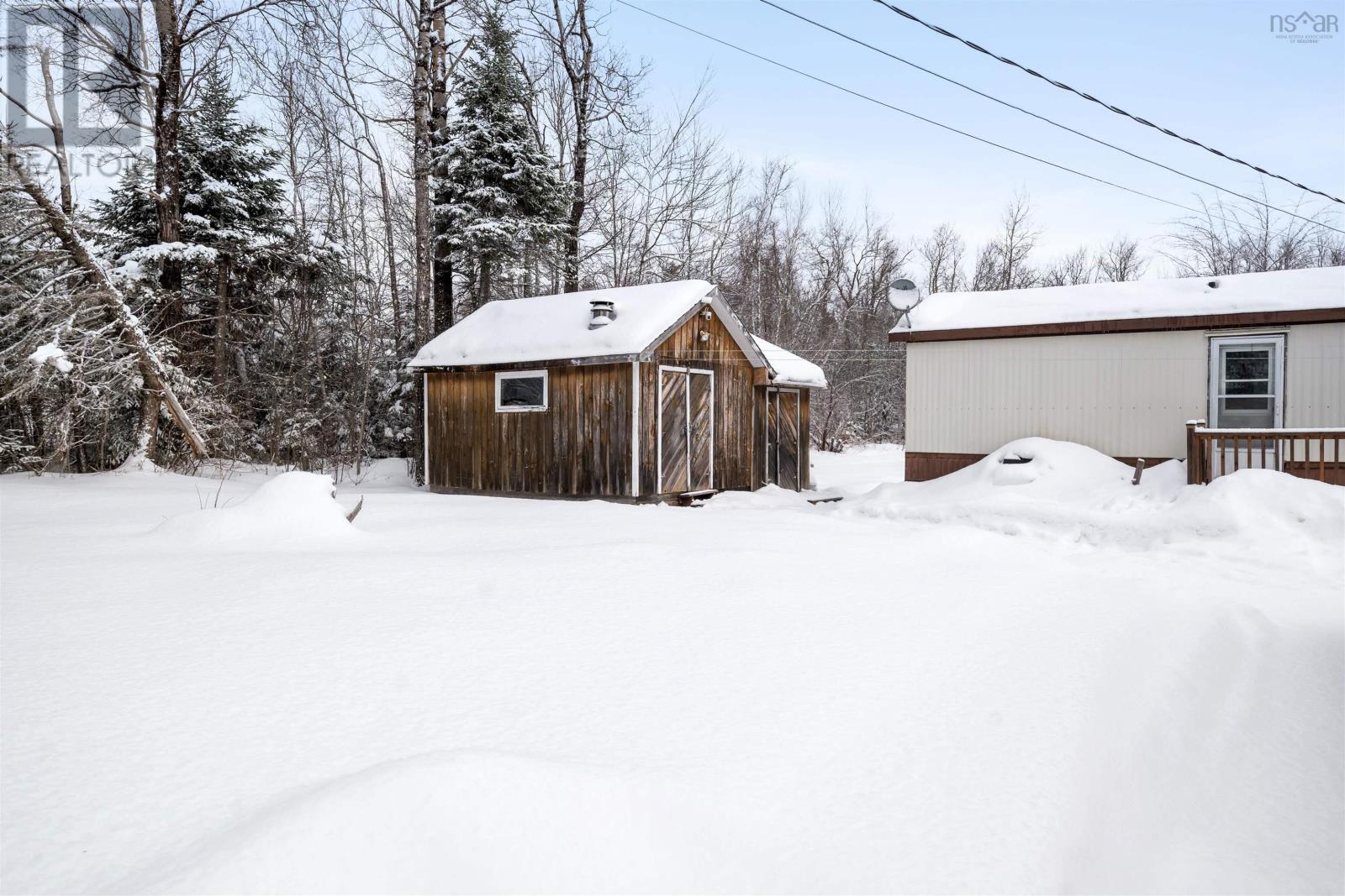 526 Old Halifax Road - 3