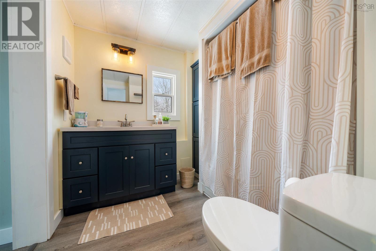 526 Old Halifax Road - 39