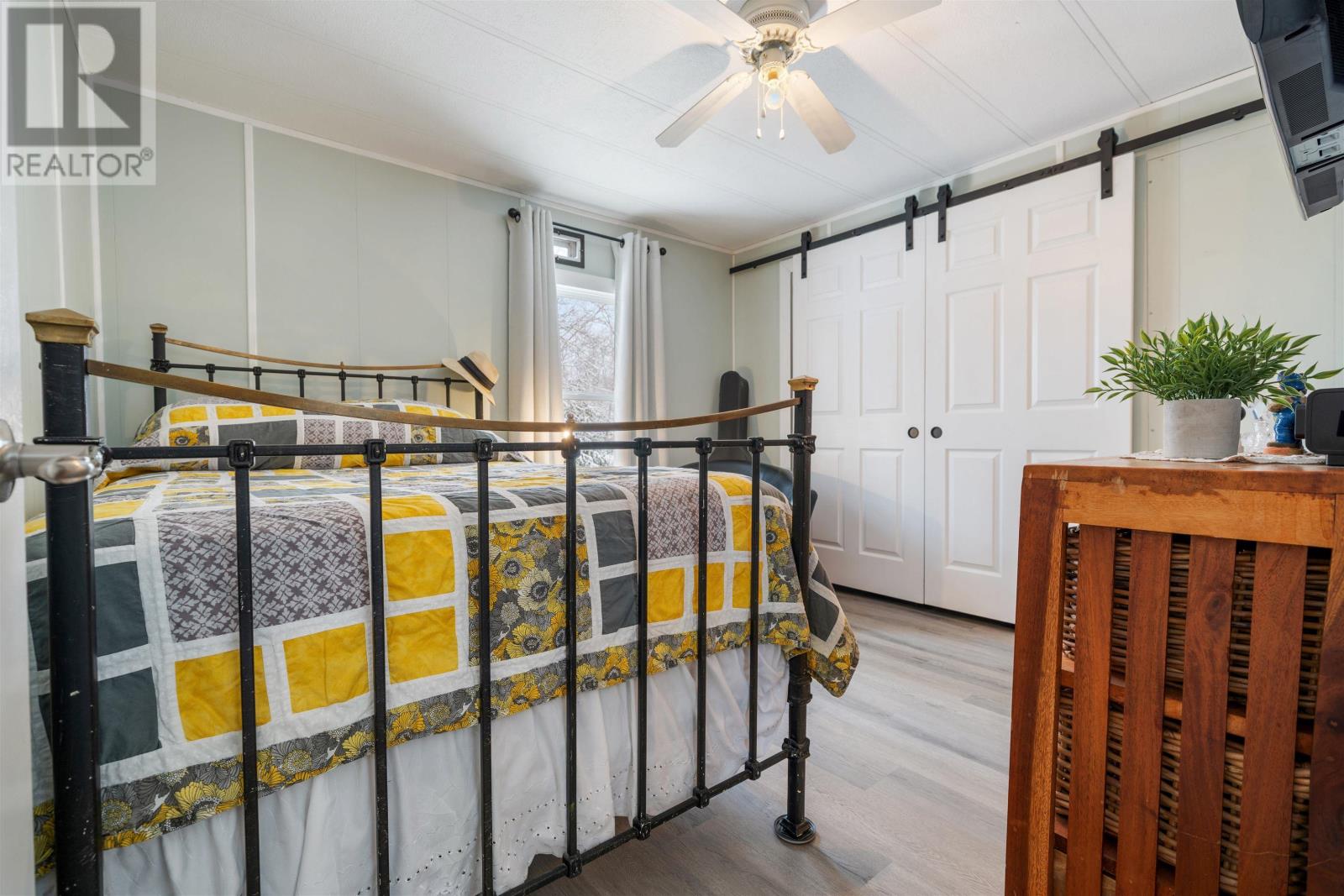 526 Old Halifax Road - 41