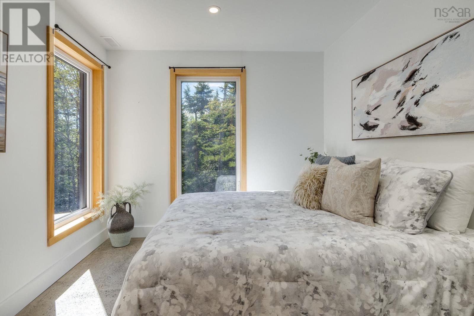 5 West Lawrencetown Road - 25