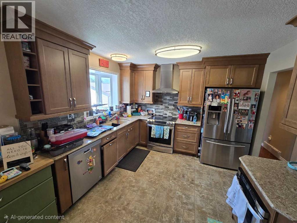 5201 55 Avenue — photo 9