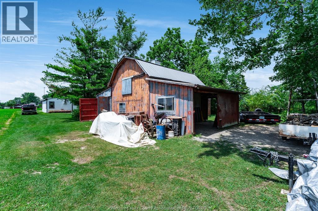 11841 LAKESHORE RD 308 - Image 30
