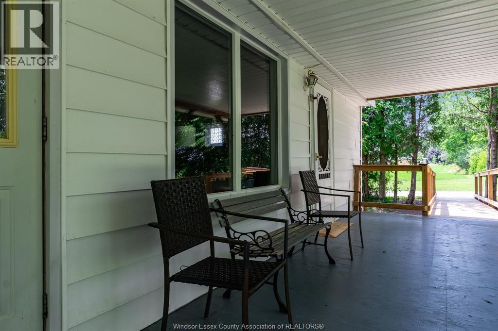 11841 LAKESHORE RD 308 - Image 35