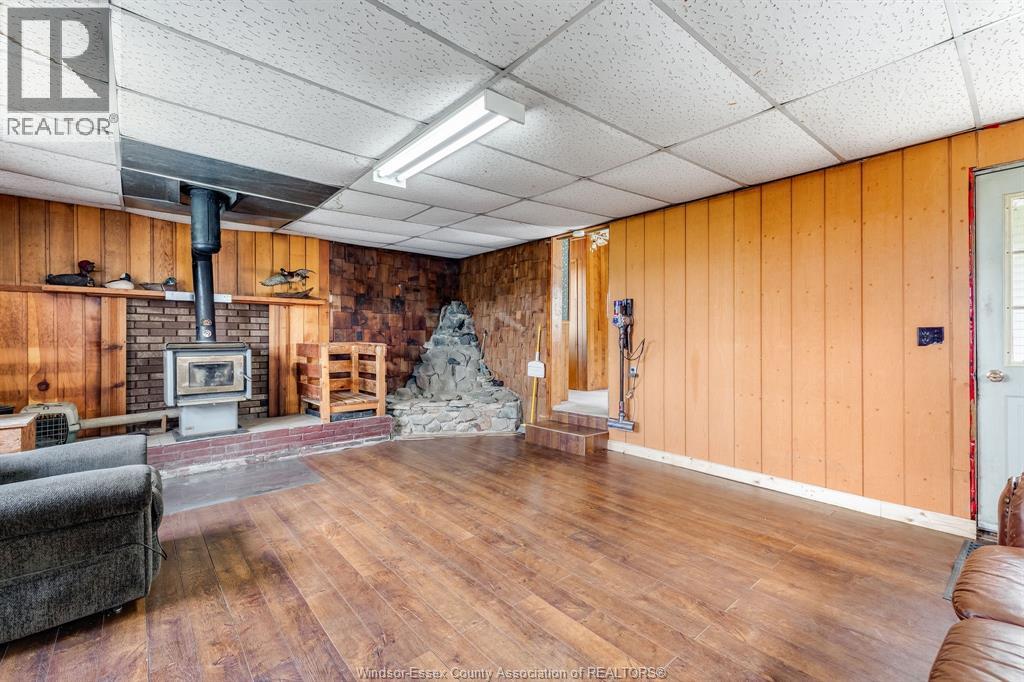 11841 LAKESHORE RD 308 - 17