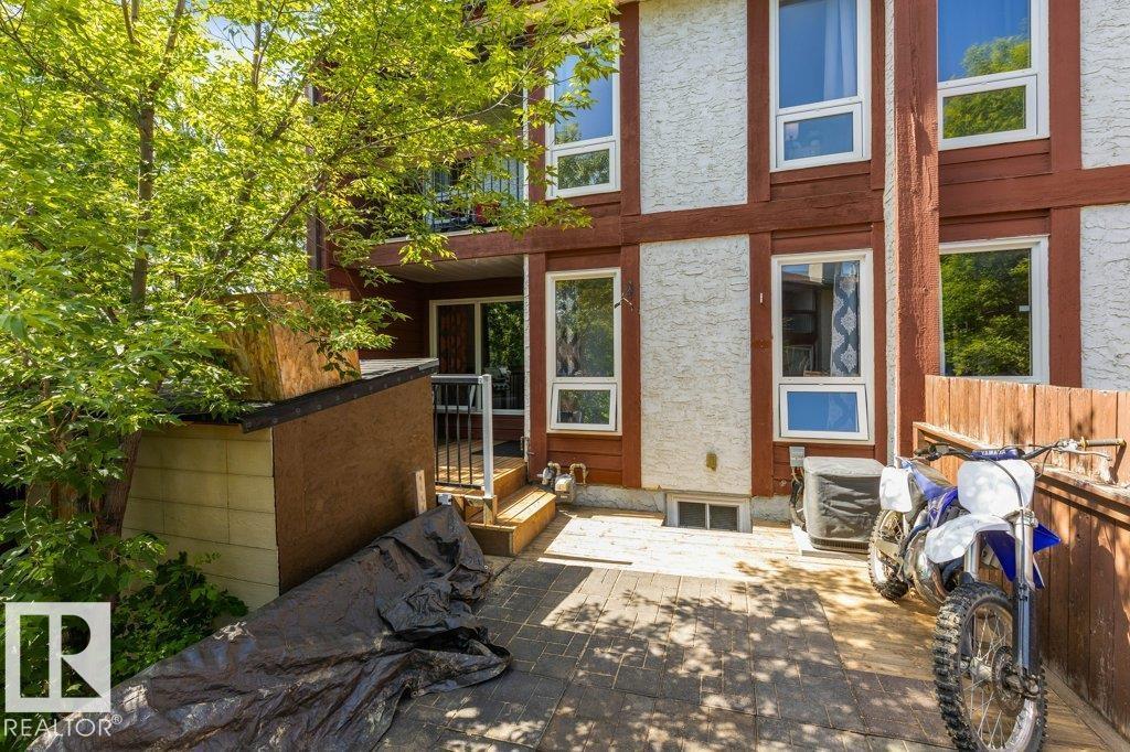 86 LORELEI CL NW — photo 34