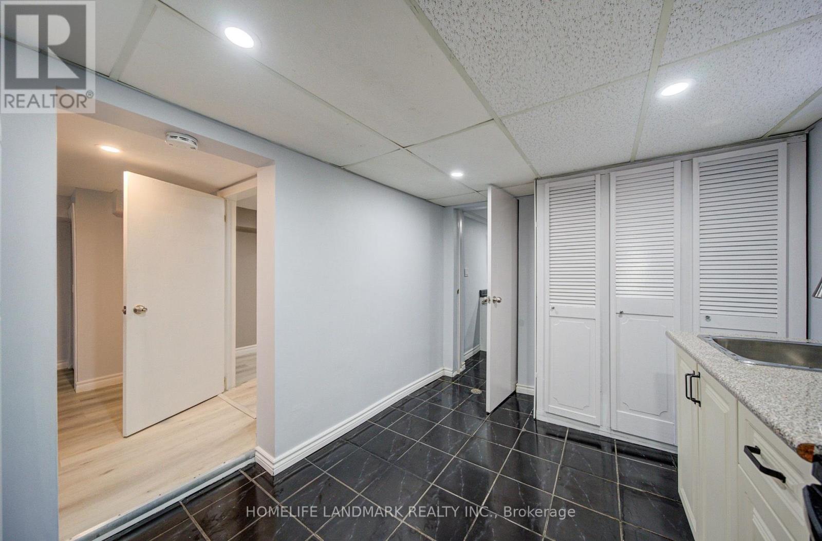 167 TAYLOR MILLS DRIVE N - 40