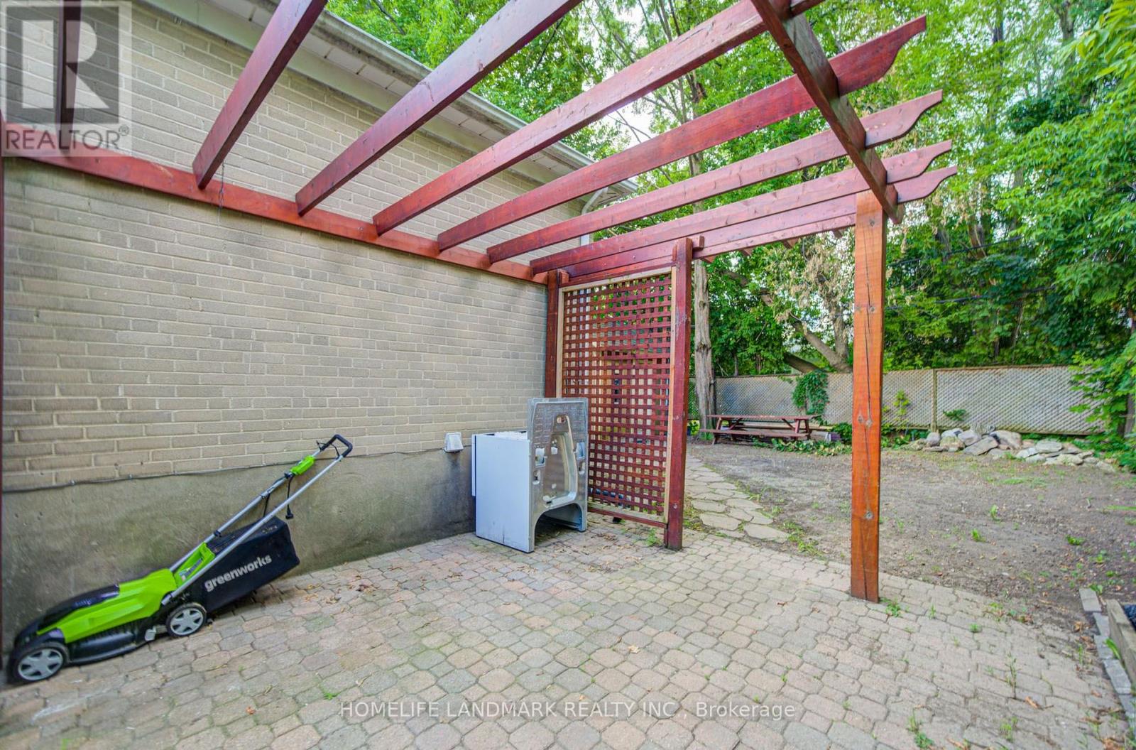 167 TAYLOR MILLS DRIVE N - 48