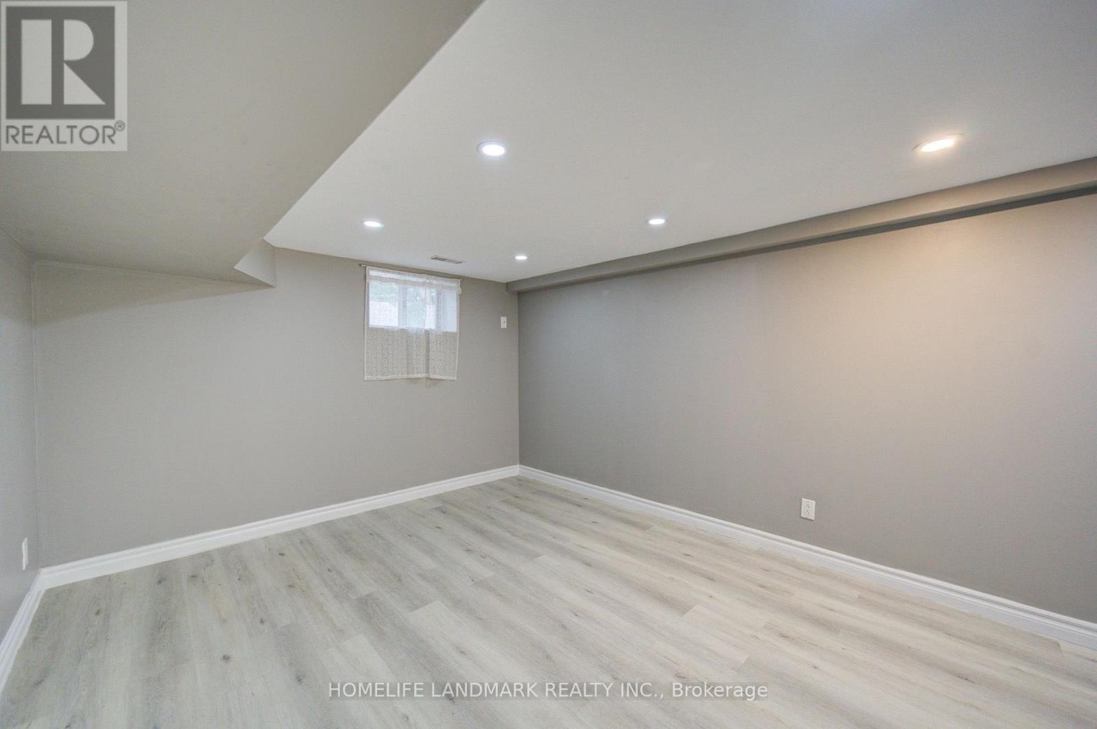 167 TAYLOR MILLS DRIVE N - 43