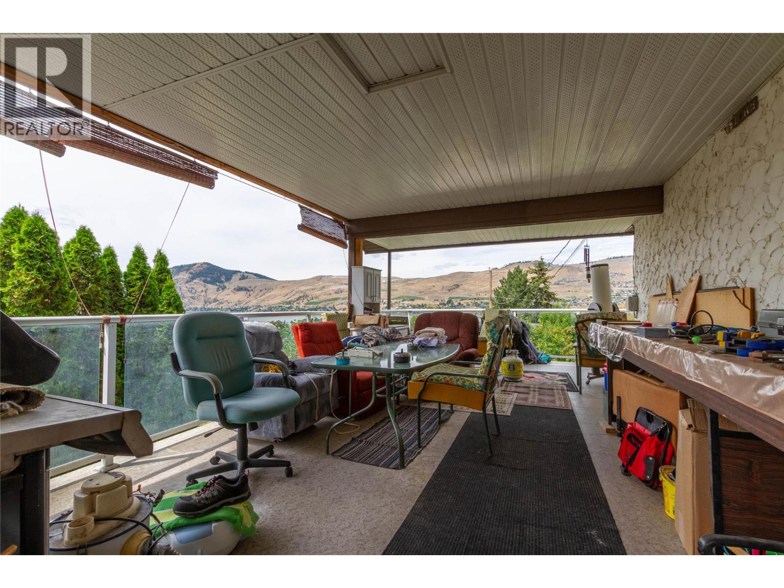7096 Longacre Drive - 18