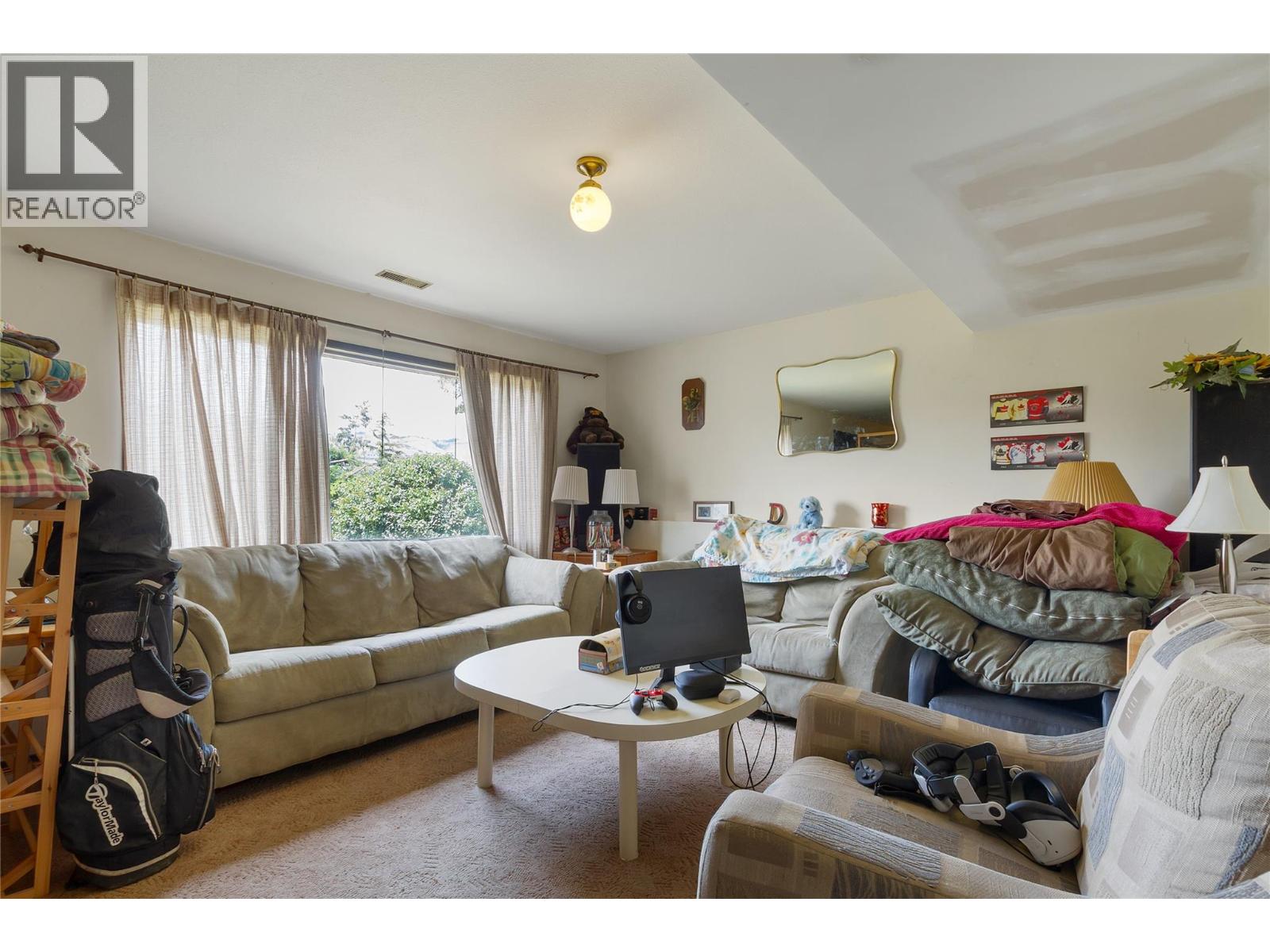 7096 Longacre Drive - 27