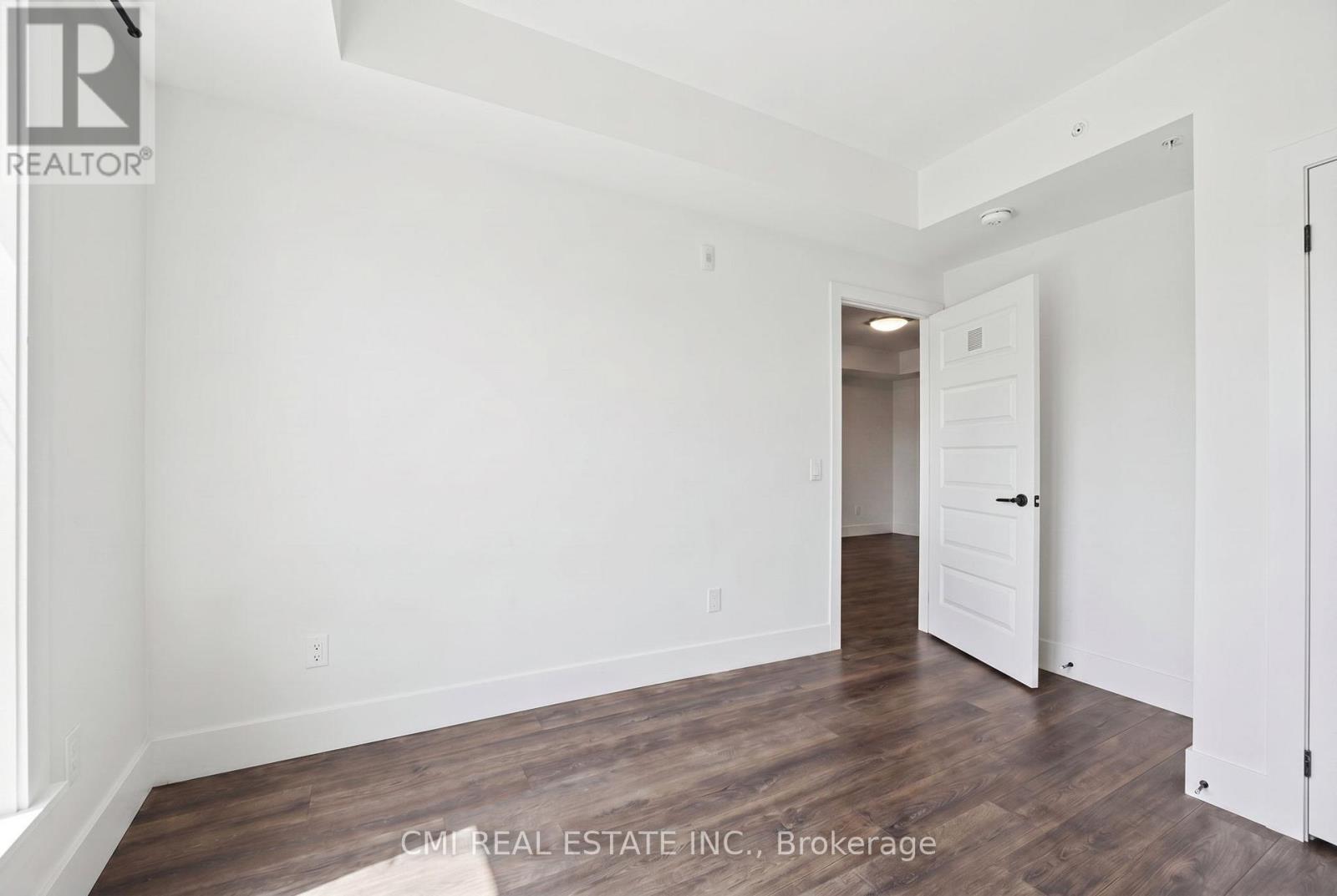 #306 103 ROGER STREET - 21