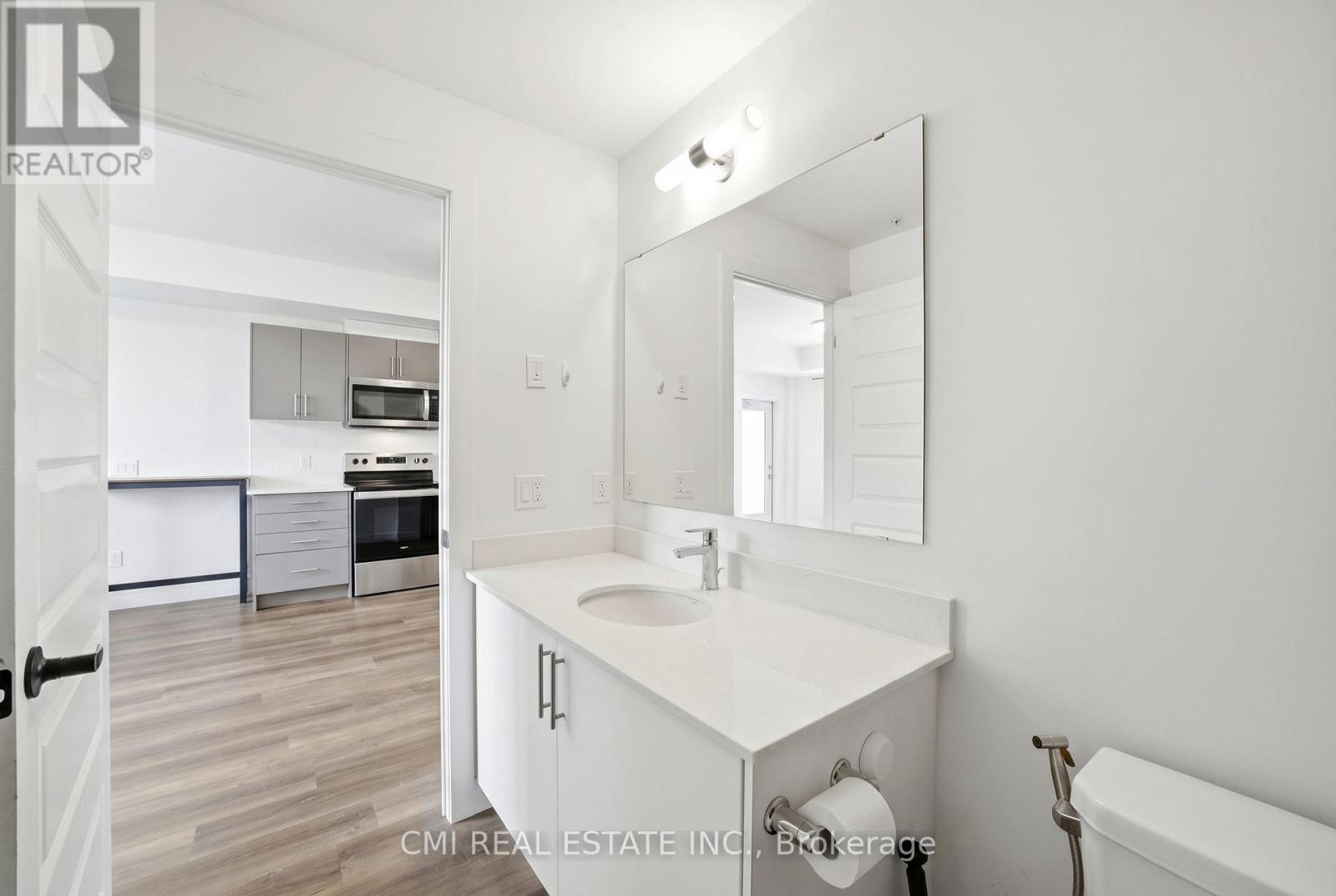 #306 103 ROGER STREET - 23