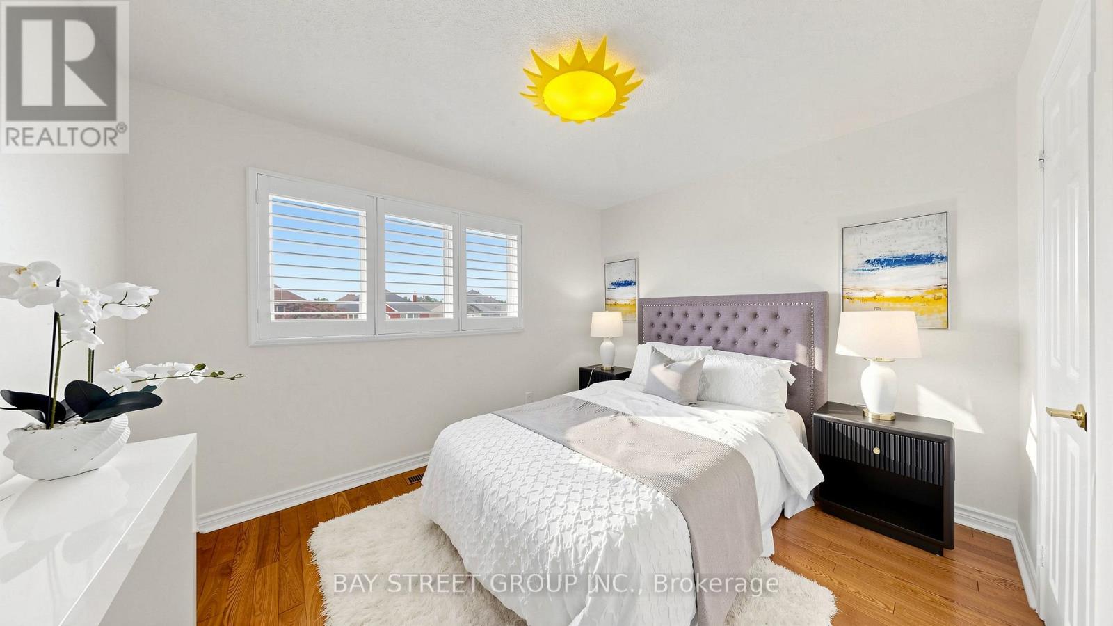 26 KEW GARDENS - 29