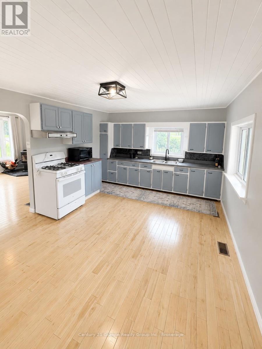 1367 DETLOR ROAD - Image 6