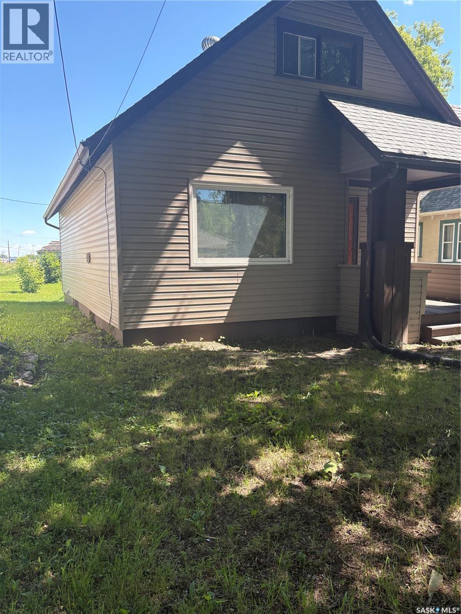 51 Tupper AVENUE - 37
