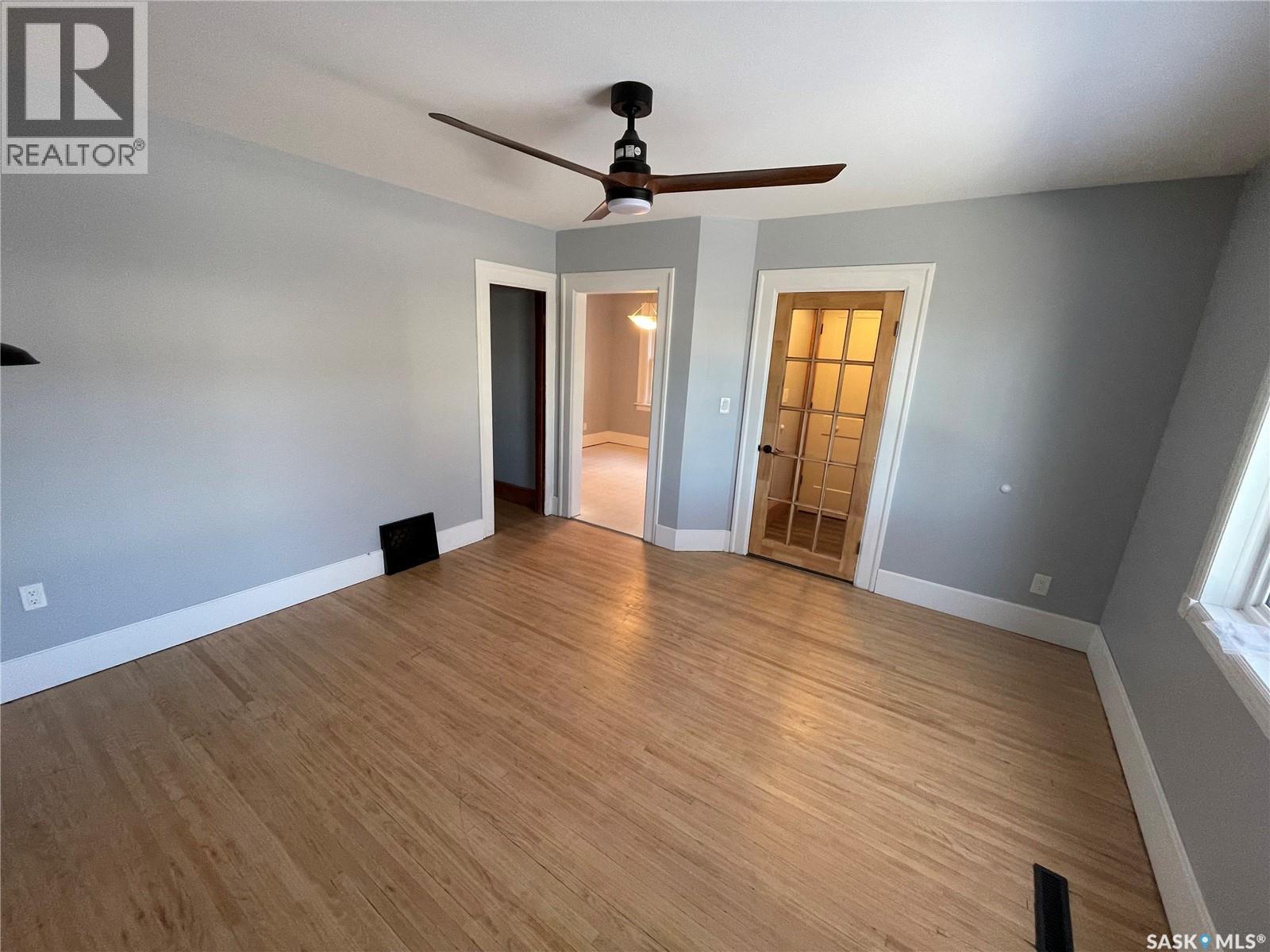 51 Tupper AVENUE - 14