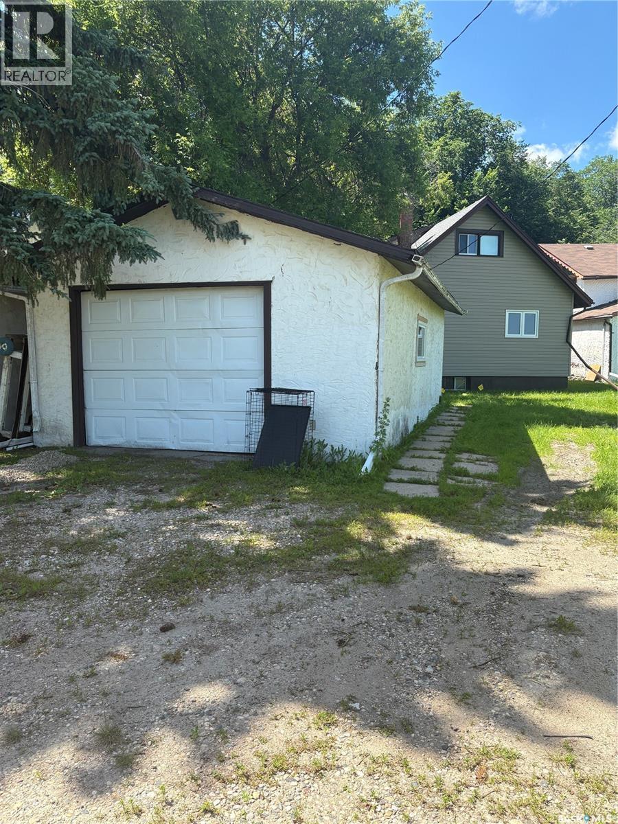 51 Tupper AVENUE - 41