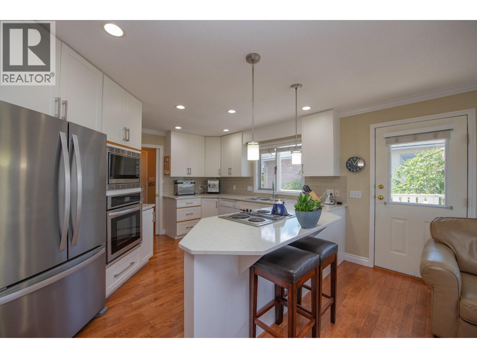 8898 Michael Drive - 19