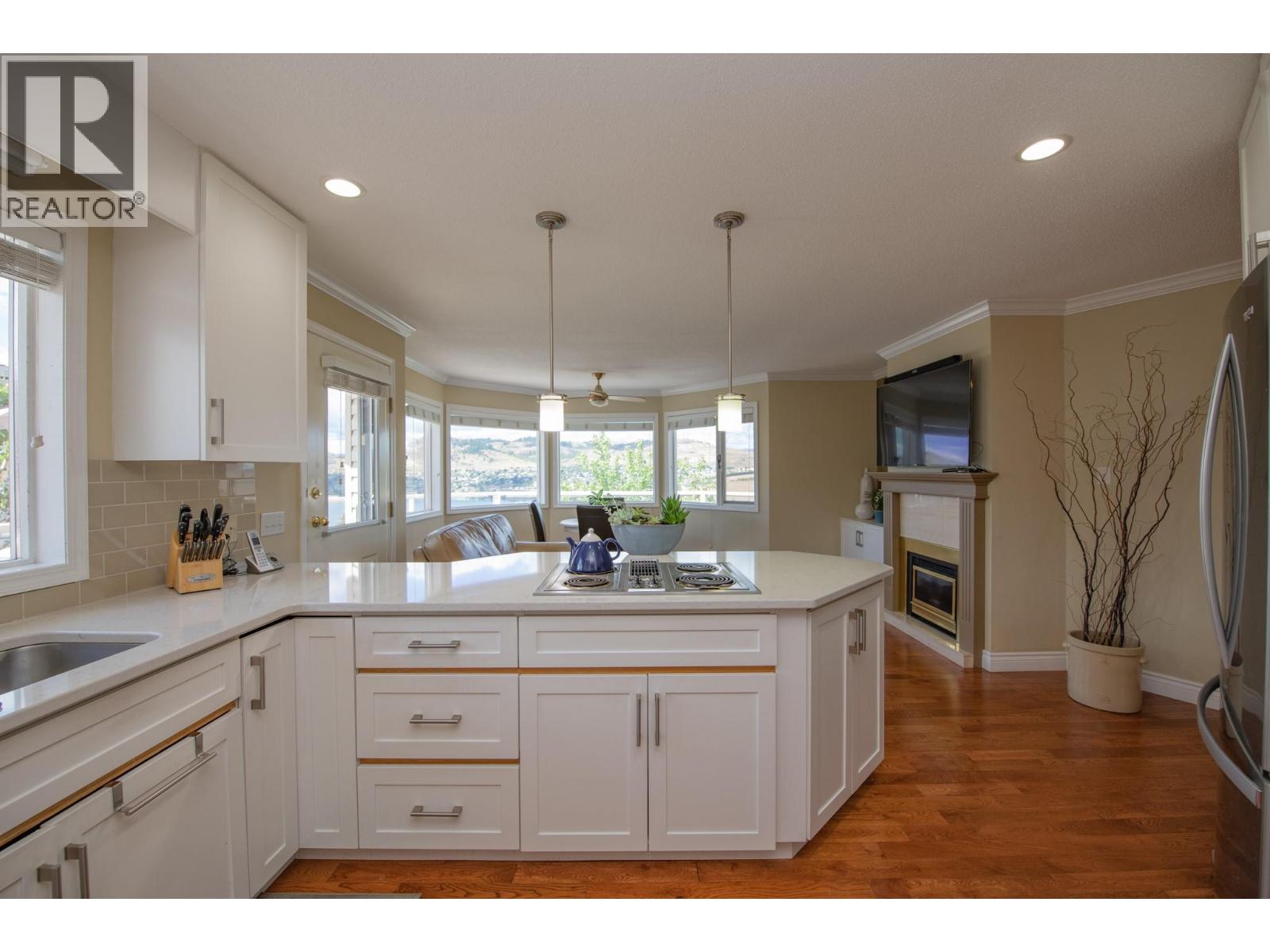 8898 Michael Drive - 16