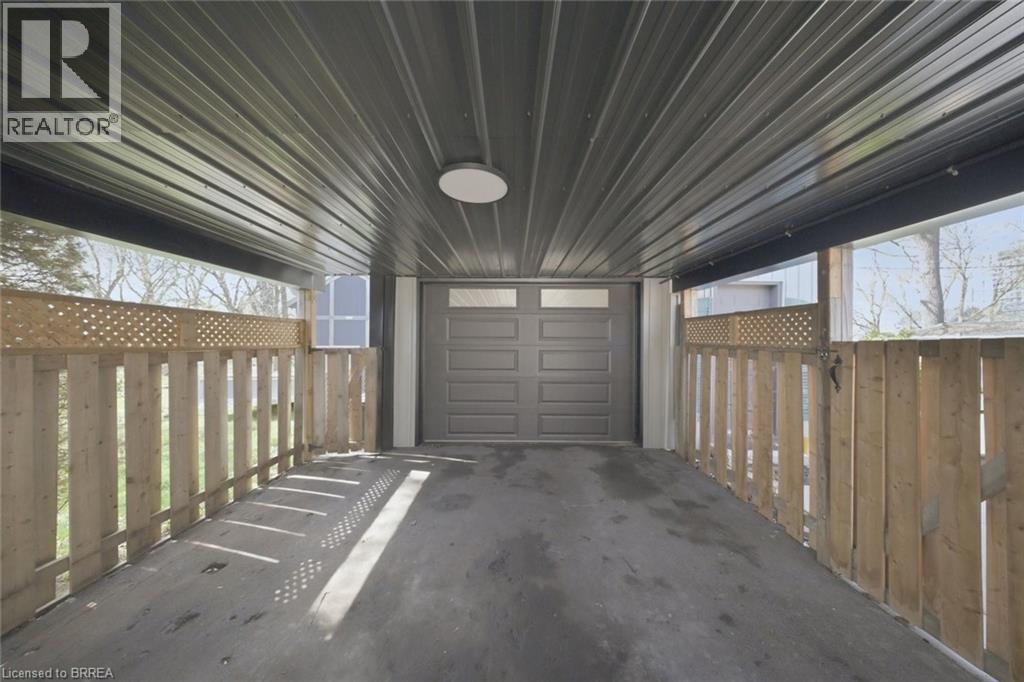 4-bedroom home for sale at 116 EAGLE Avenue, Brantford ON · photo 36 of 42