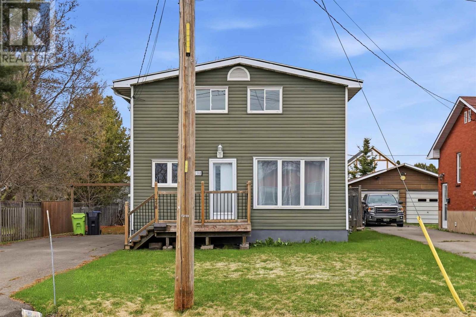 298 Hampton RD - 36