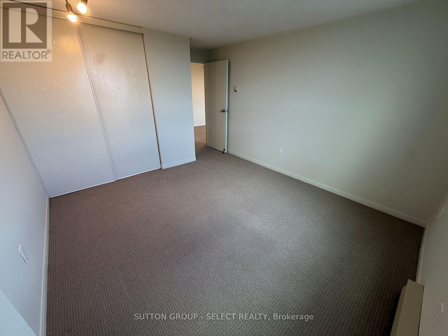 #609 35 GREEN VALLEY DRIVE - 20
