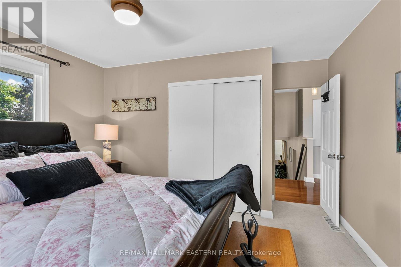 894 KAWARTHA DRIVE - 24