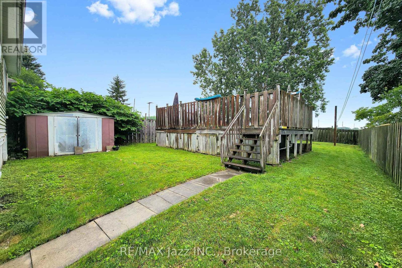 3 POCHON AVENUE - 47