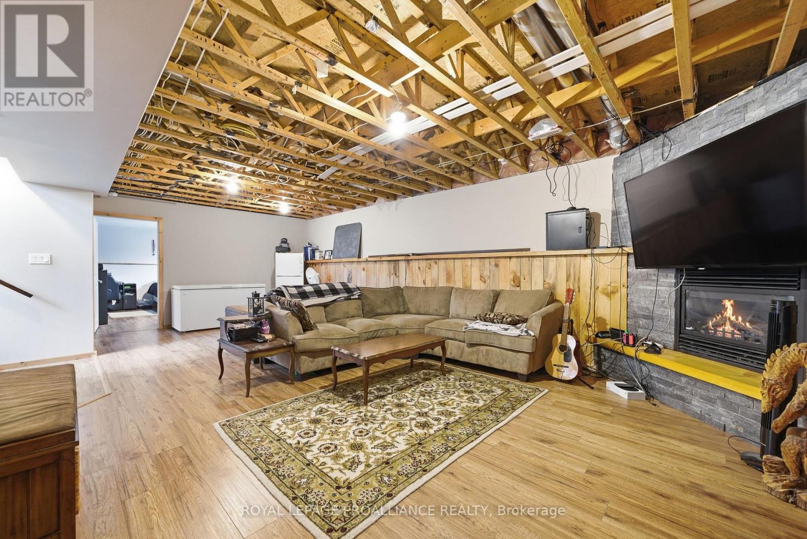 144 CENTRE STREET - 31