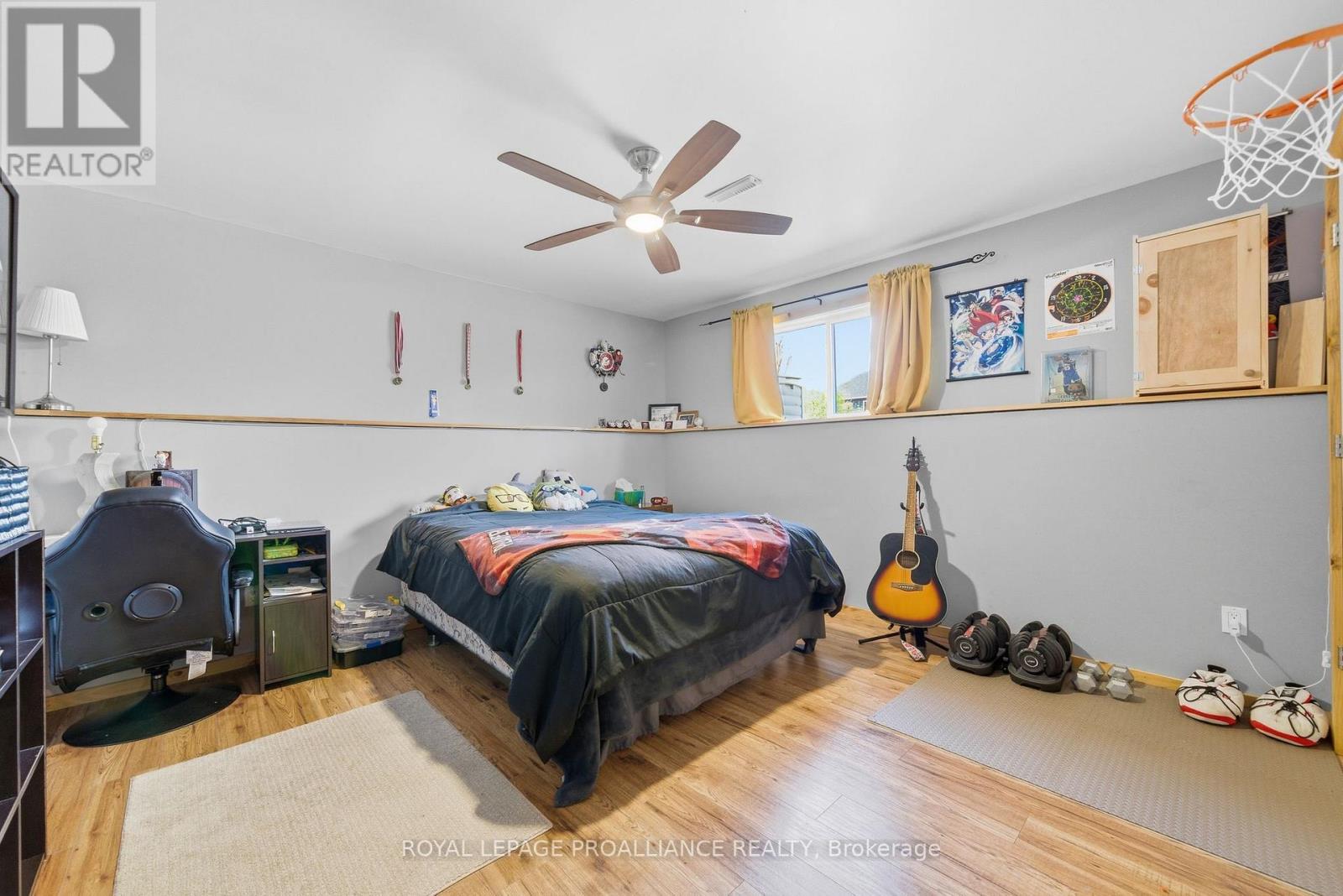 144 CENTRE STREET - 33
