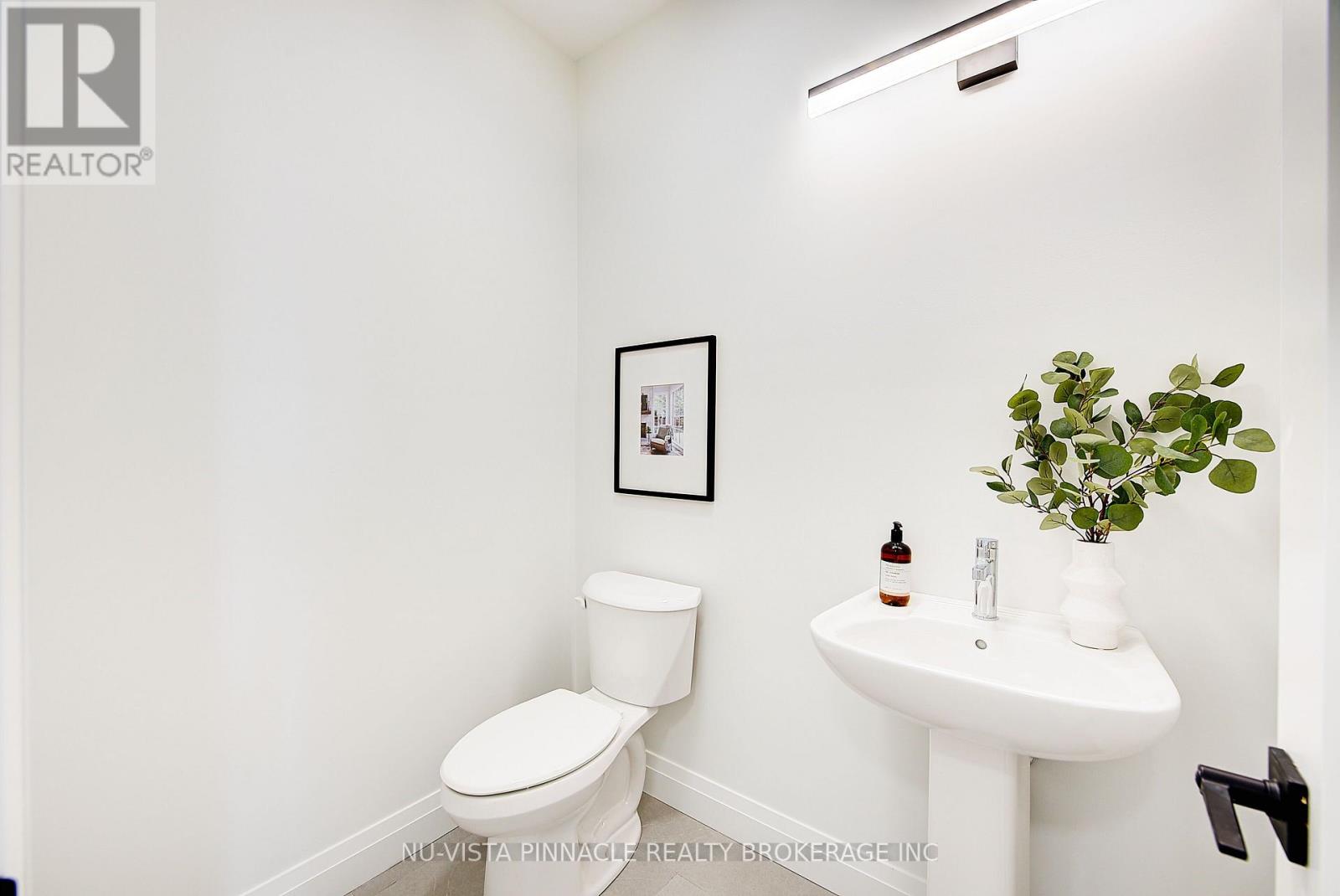 10 WOODMERE PATH - 8