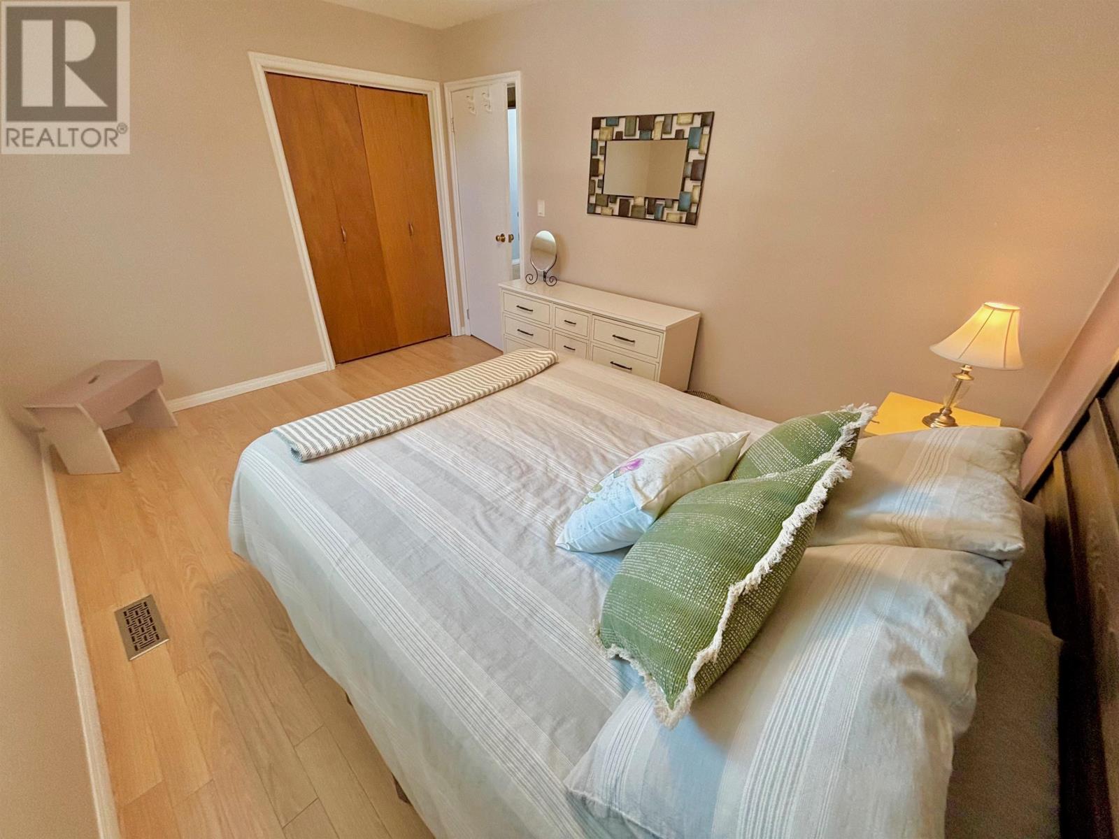 306 Wilde ST - 10