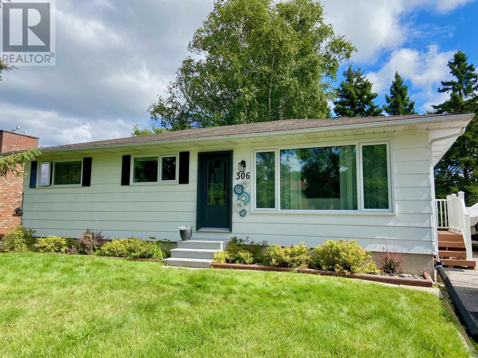 306 Wilde ST - 27