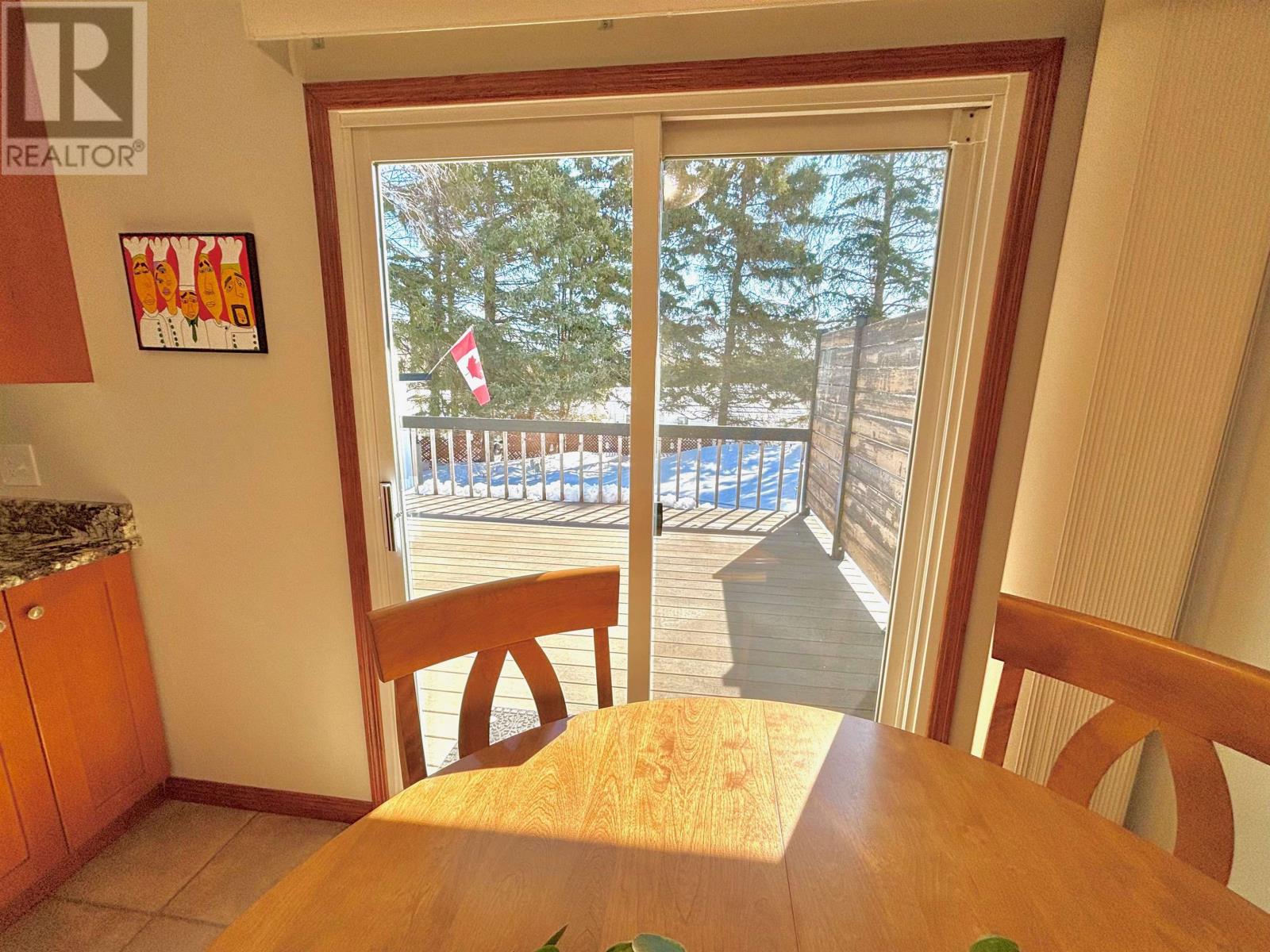 306 Wilde ST - 8