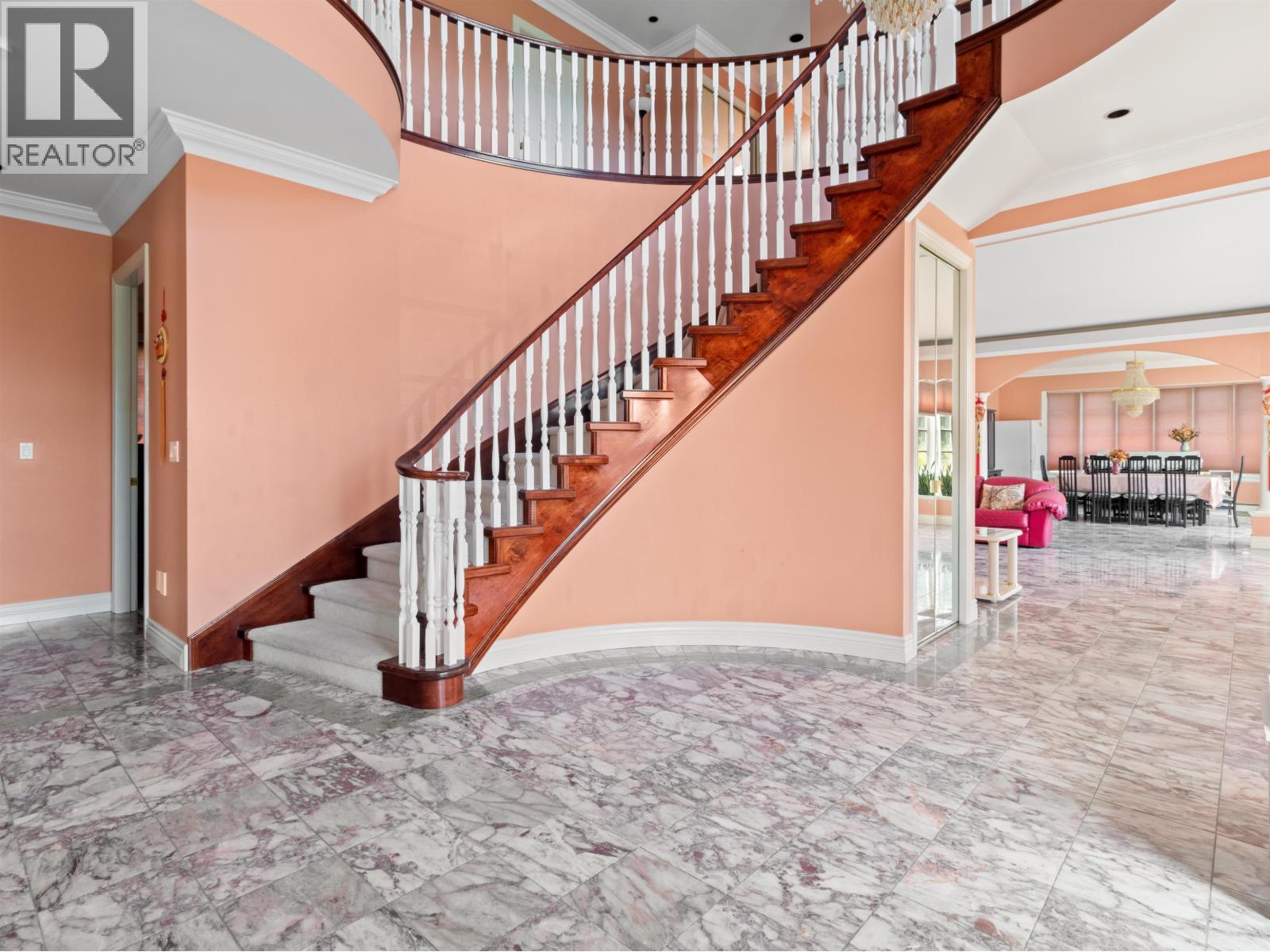 4828 MARINE DRIVE, Burnaby