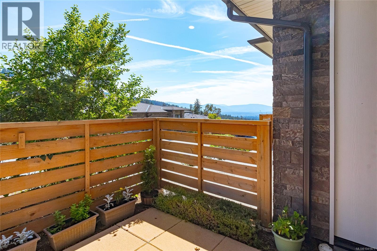 #133 1234 Viewtop Rd - 22