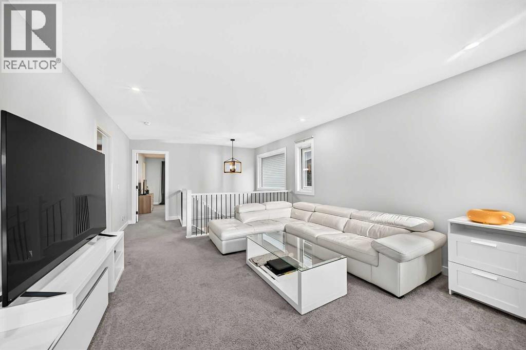 118 Ambleside Heath NW - 32