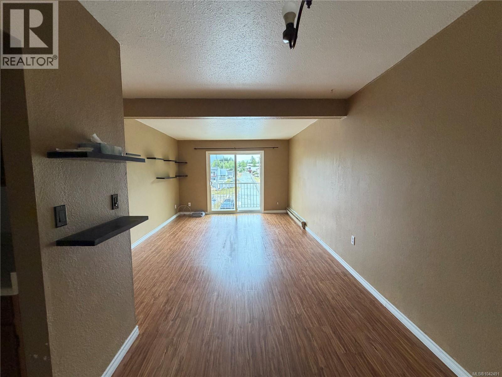 #307 611 MacMillan Dr - 13