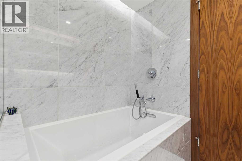 #811 738 1 Avenue SW - 27