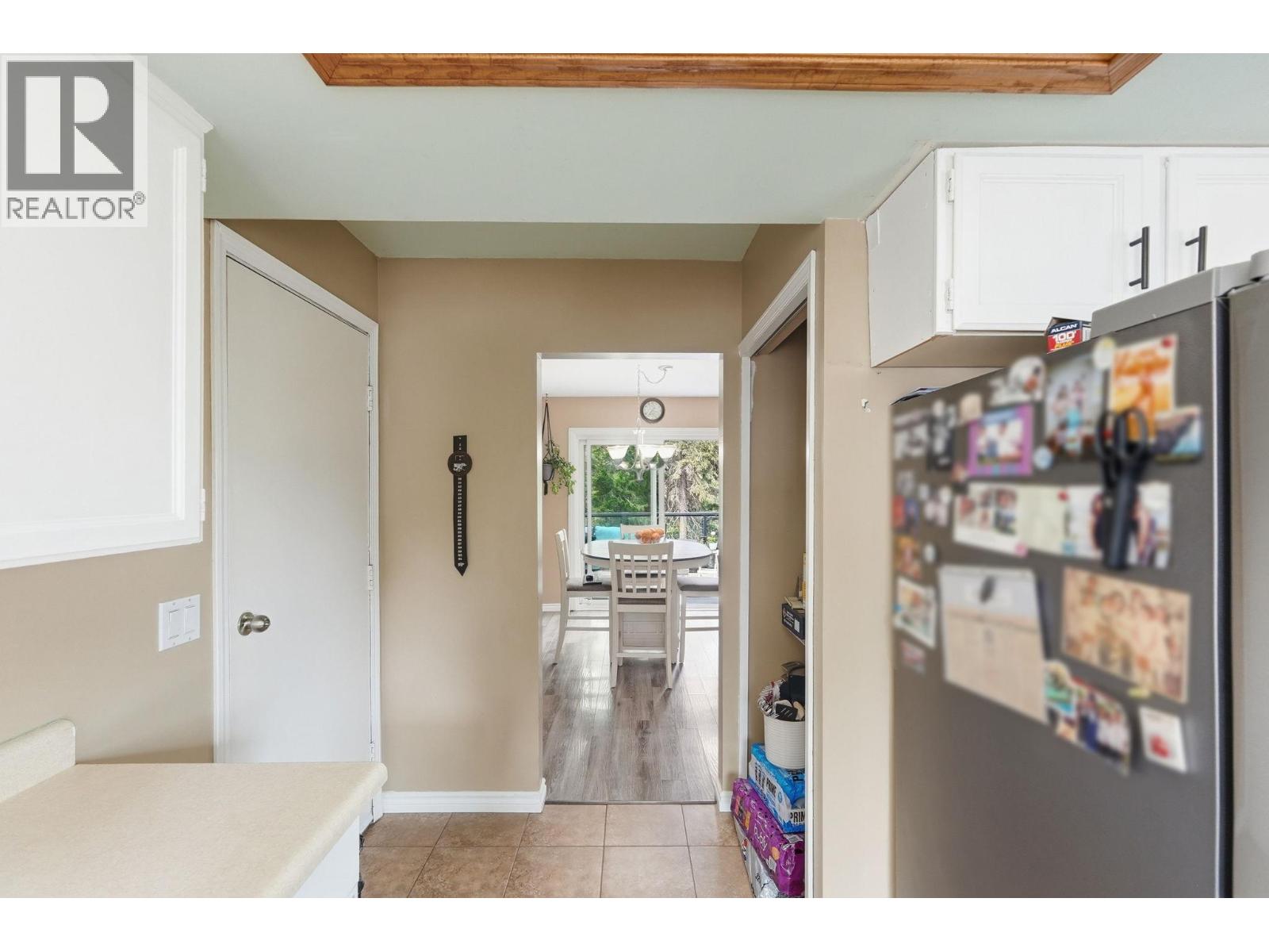3141 Coventry Crescent - 19