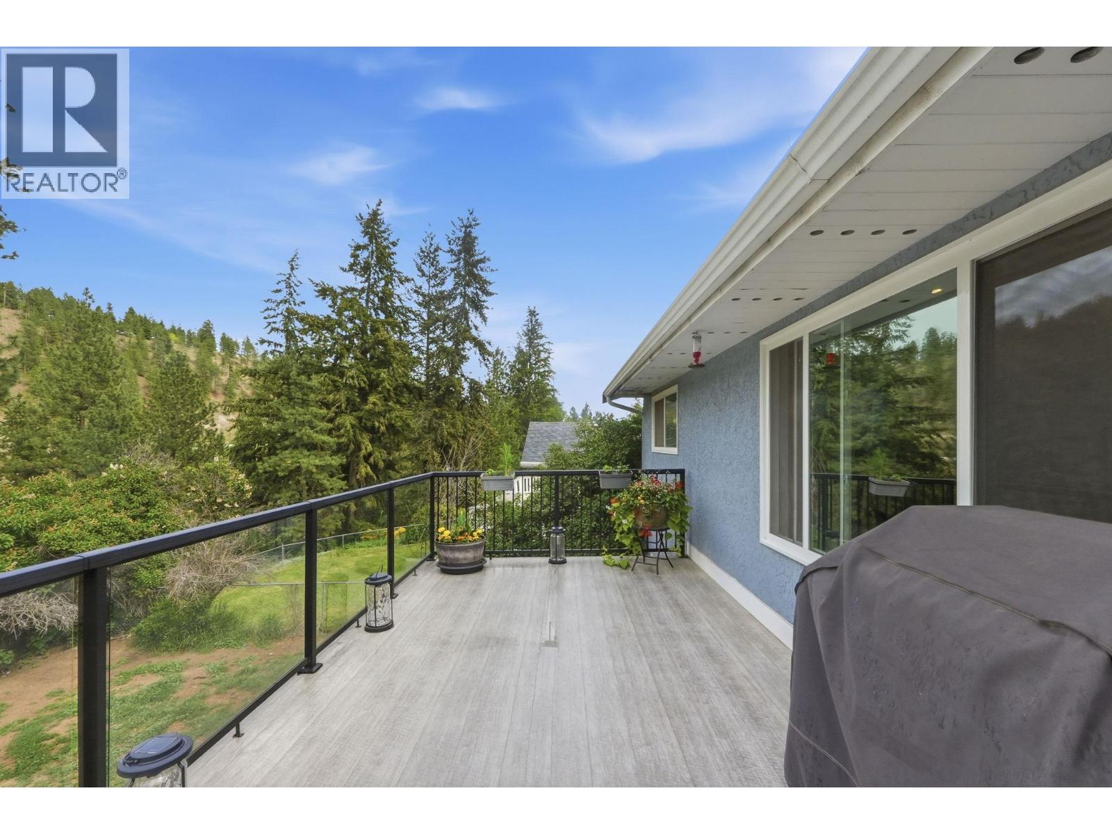 3141 Coventry Crescent - 28