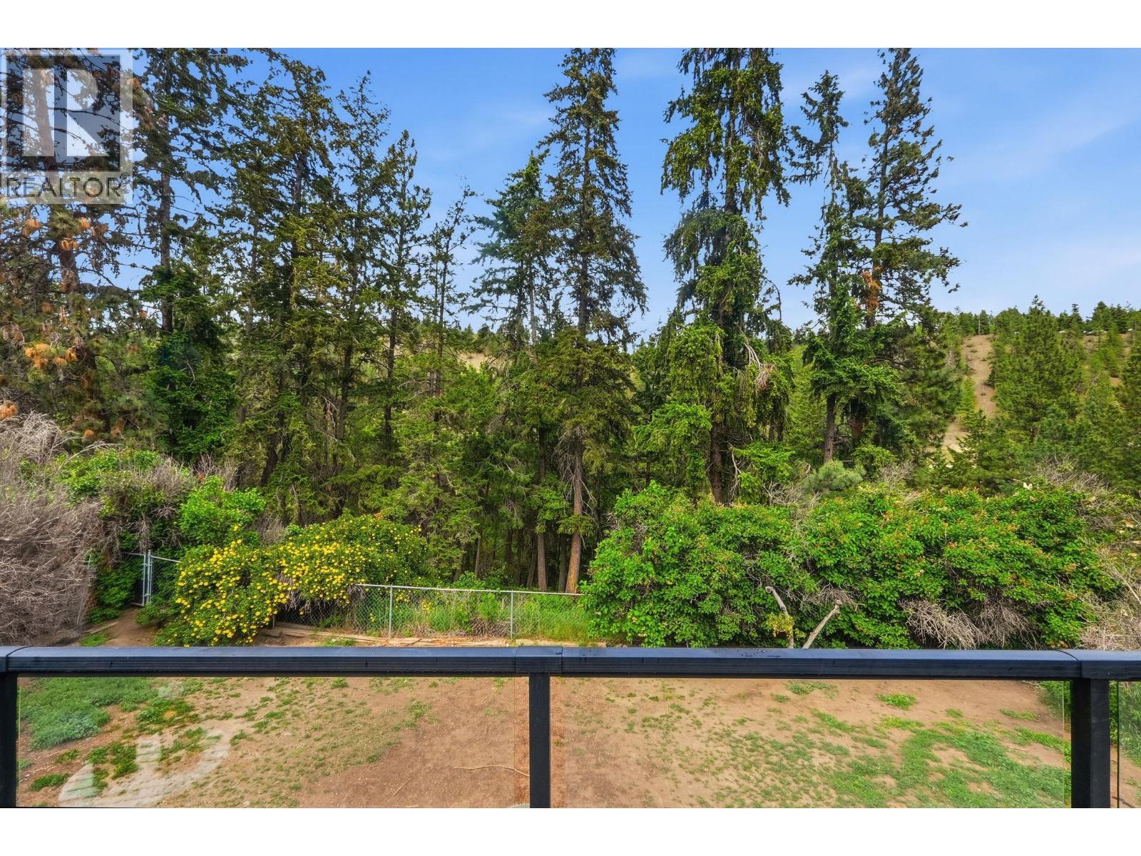 3141 Coventry Crescent - 32