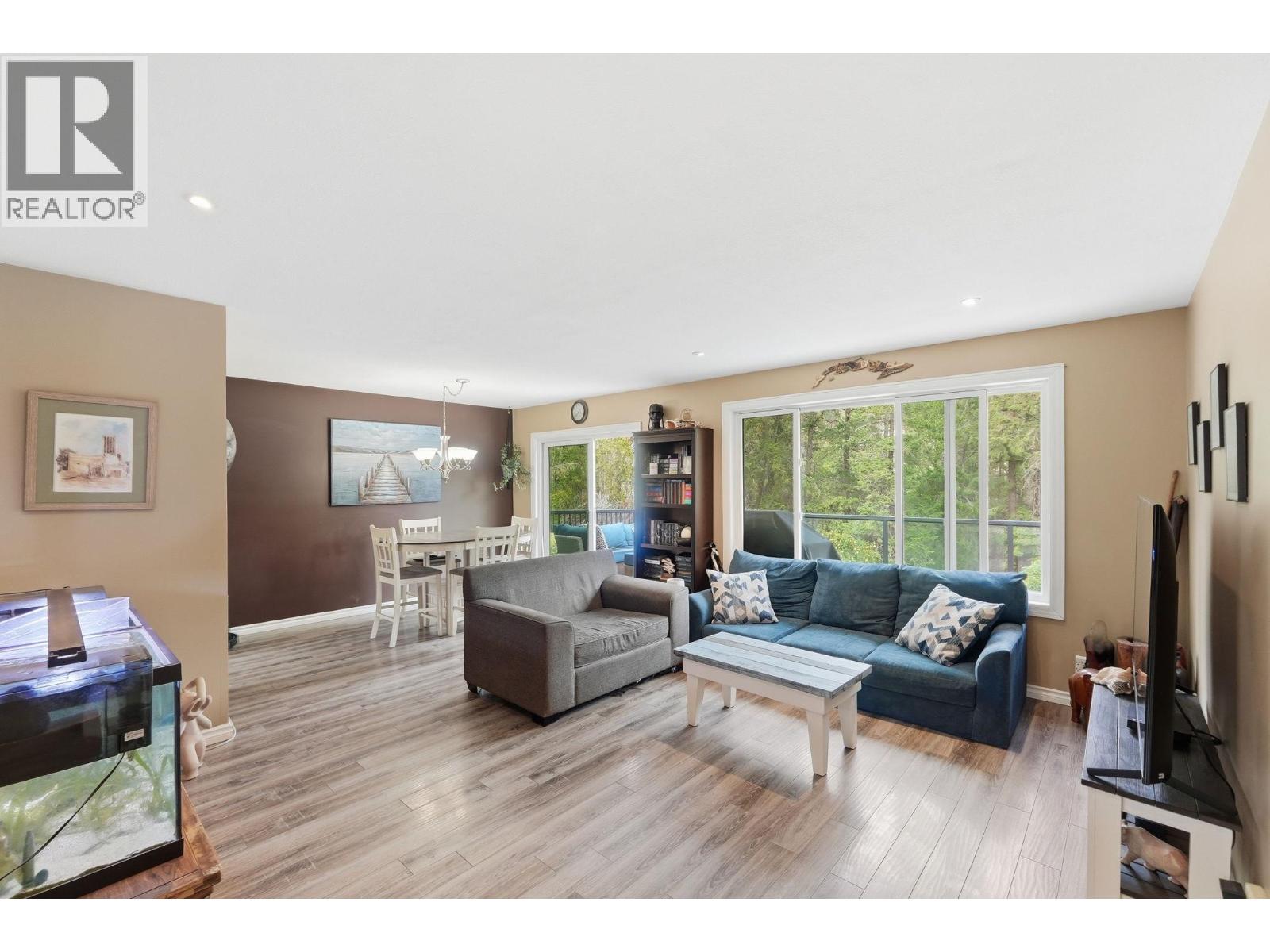 3141 Coventry Crescent - 10