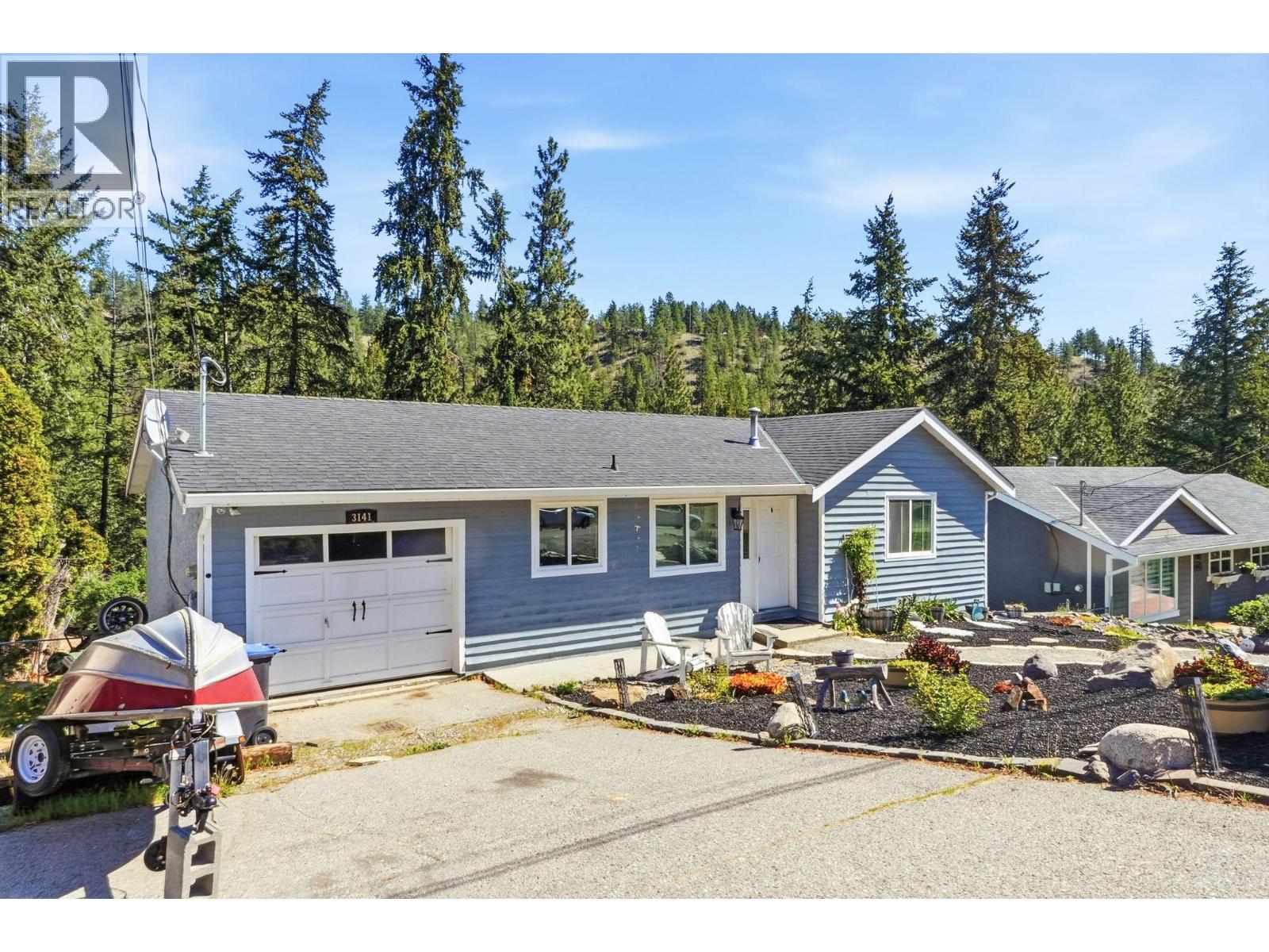 3141 Coventry Crescent - 2