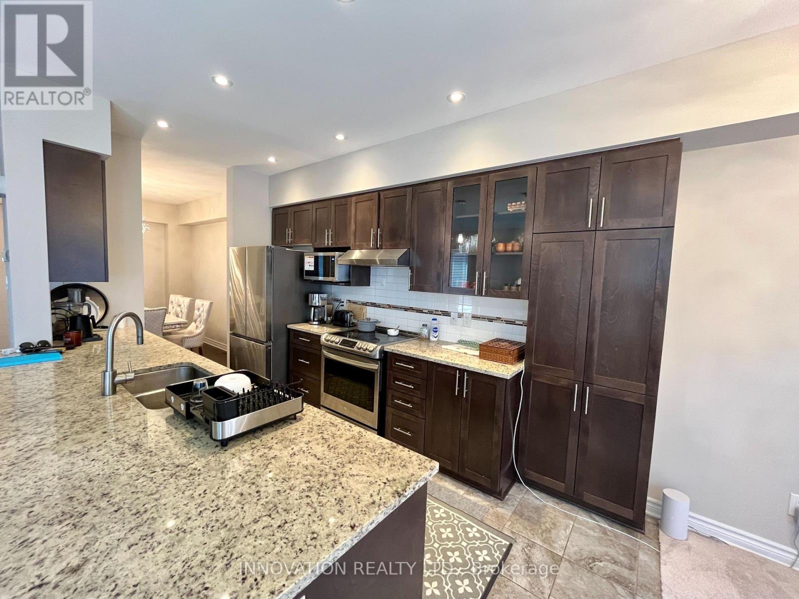 3 Bed, 3 Bath House for Rent in Ottawa – 222 DOLCE CRESCENT, Ottawa – MLS# X13550930 - Image 11