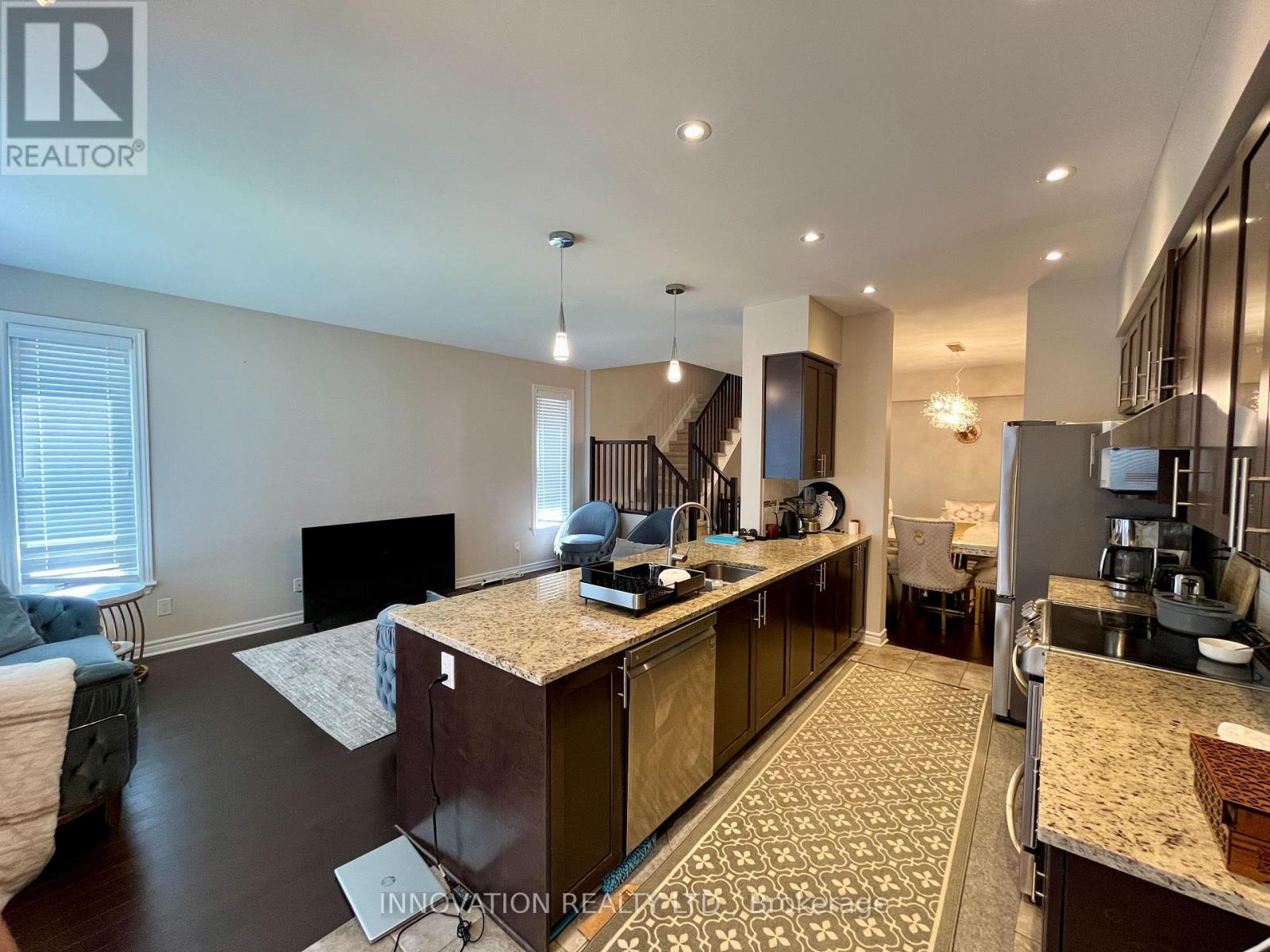 3 Bed, 3 Bath House for Rent in Ottawa – 222 DOLCE CRESCENT, Ottawa – MLS# X13550930 - Image 12