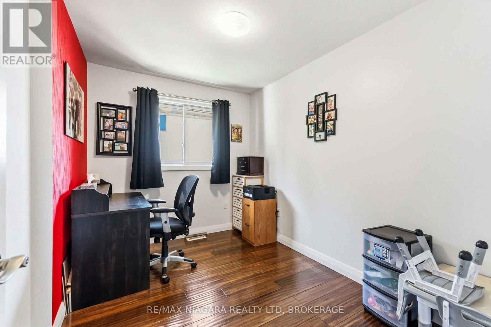 6200 SHERRI AVENUE - 22