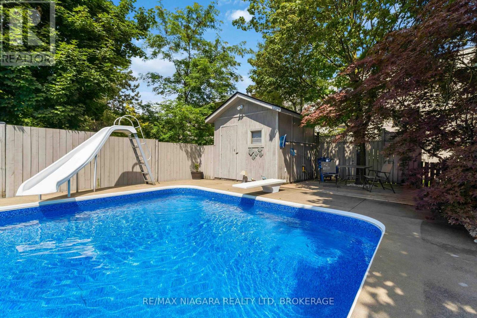 6200 SHERRI AVENUE - 42