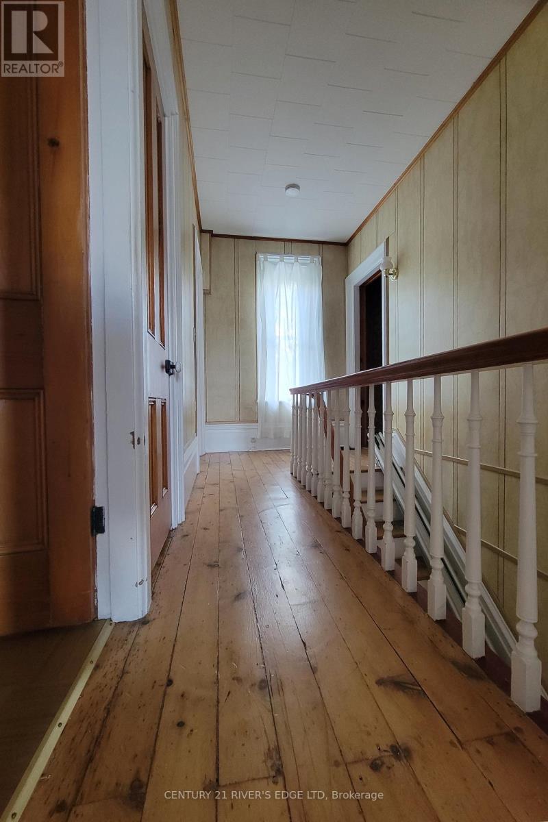 158 PEARL STREET W - Image 13